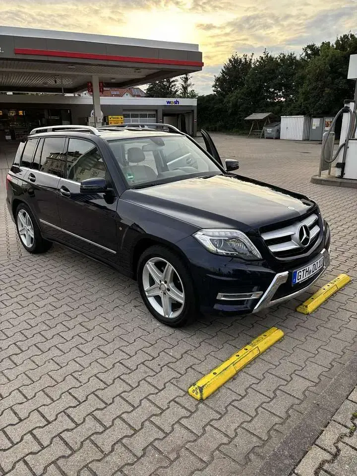 Gebraucht Mercedes GLK220 170 PS (125 kW) 2014 Blau SUV