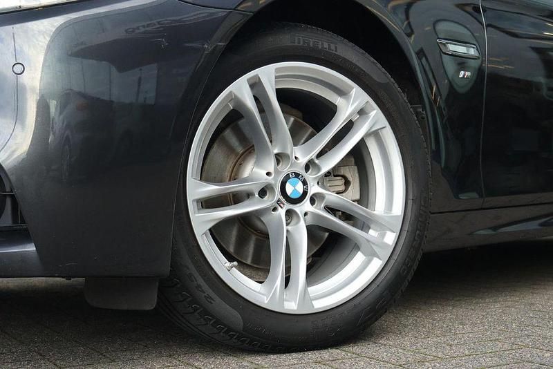 Gebraucht BMW 520 Executive 184 PS (135 kW) 2014 Grau Limousine