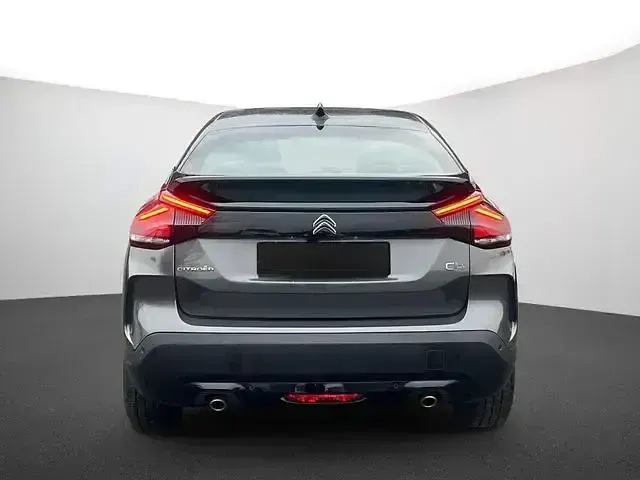 Gebraucht Citroën C4 Feel 131 PS (96 kW) 2023 Grau Limousine