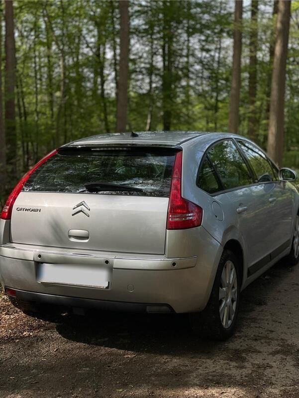Silber Gebraucht 2005 Citroën C4 Limousine | 1.500 € - Bild 1/4
