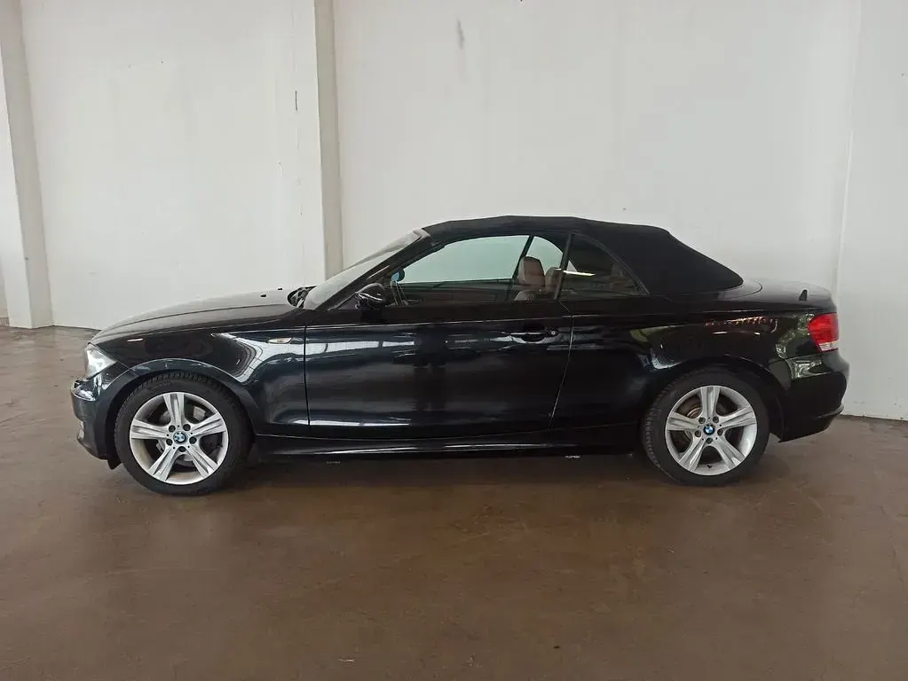 Gebraucht BMW 120 Cabriolet Advantage 170 PS (125 kW) 2009 Schwarz Cabrio
