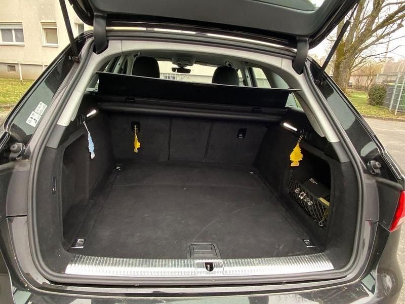 Gebraucht Audi A4 190 PS (139 kW) 2017 Schwarz Kombi