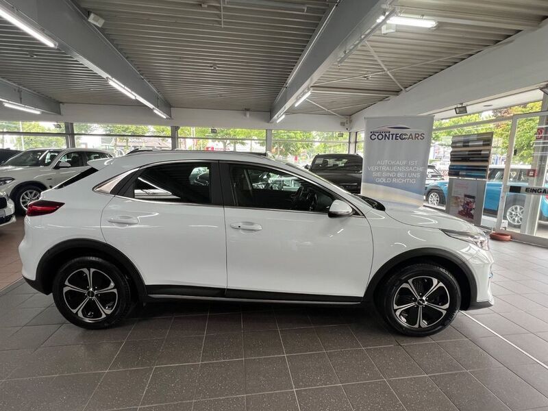 Weiß Gebraucht 2022 Kia XCeed Comfort SUV | 18.999 € (Guter Preis) - Bild 1/4