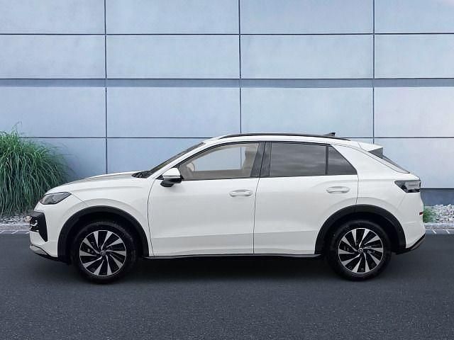 Neu VW T-Roc Life 116 PS (85 kW) 2025 Pure white uni SUV