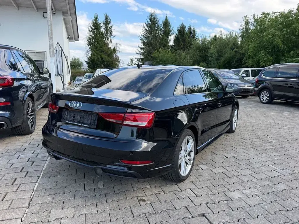 Gebraucht Audi A3 S-Line 150 PS (110 kW) 2018 Schwarz Limousine
