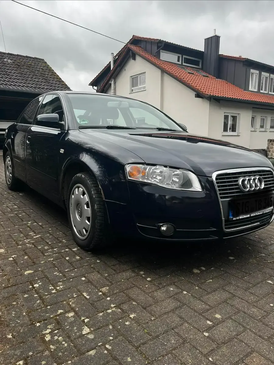 Second-hand Audi A4 102 CP (75 kW) 2007 Albastru Berlinǎ