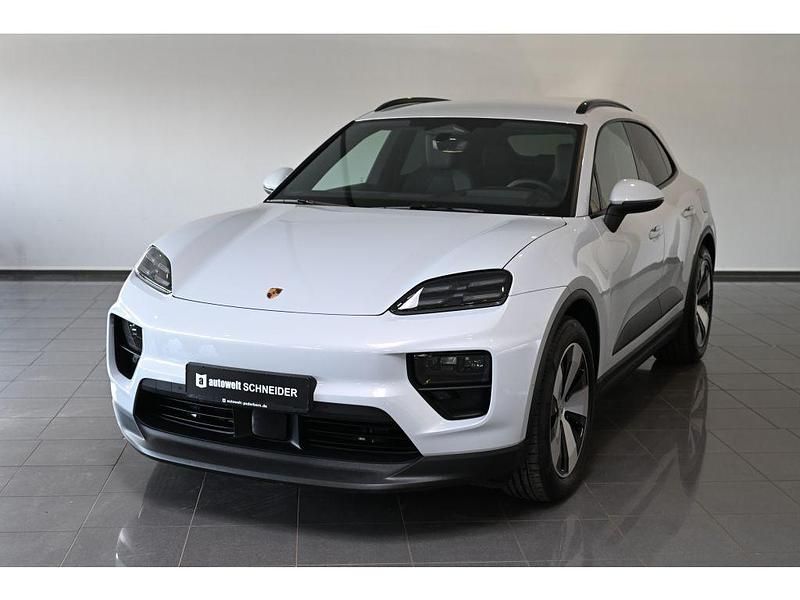 Gebraucht Porsche Macan 264 kW (360 PS) 2025 Grau eisgraumetallic (metallic) SUV