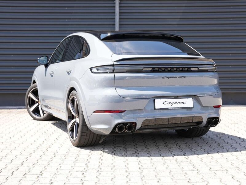 Gebraucht Porsche Cayenne GTS 500 PS (367 kW) 2024 Arktikgrau SUV