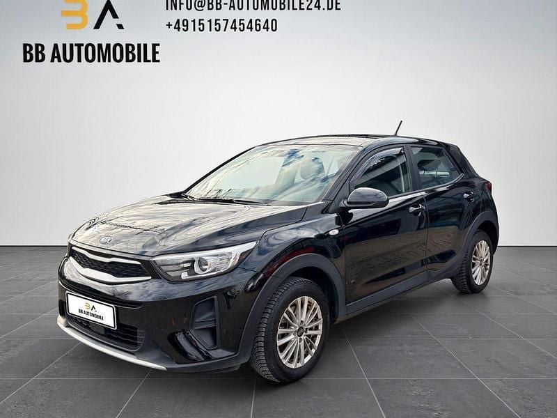 Schwarz Gebraucht 2017 Kia Stonic Edition 7 SUV | 10.999 € (Guter Preis) - Bild 1/4