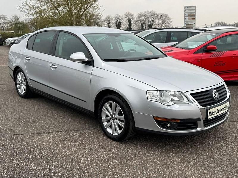 Gebraucht VW Passat Trendline 116 PS (85 kW) 2006 Silber Limousine