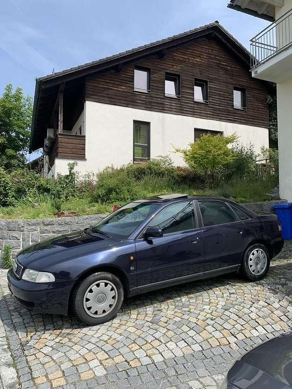 Gebraucht Audi A4 101 PS (74 kW) 1997 Limousine