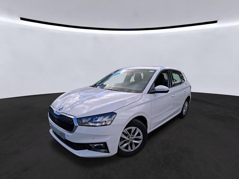 Gebraucht Skoda Fabia Ambition 2023 Candyweiss Kleinwagen
