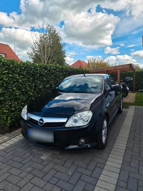 Gebraucht Opel Tigra 90 PS (66 kW) 2006 Schwarz Cabrio