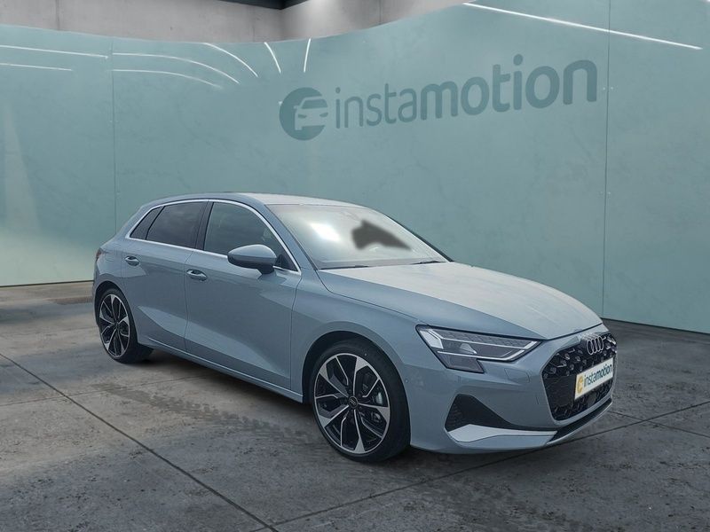 Grau Gebraucht 2024 Audi A3 Sportback Advanced Plus Limousine | 40.130 € - Bild 1/4