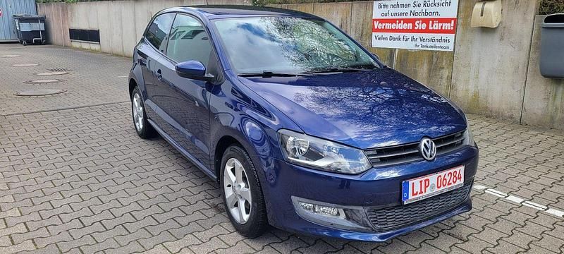 Gebraucht VW Polo Comfortline 69 PS (50 kW) 2010 Blau Kleinwagen