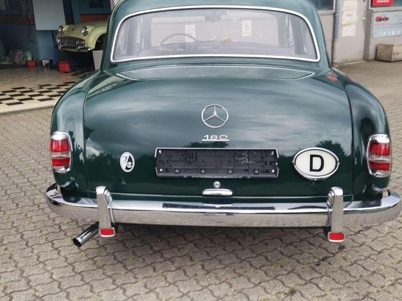 Gebraucht Mercedes 180 65 PS (47 kW) 1958 Grün Limousine