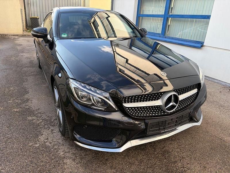 Schwarz Gebraucht 2017 Mercedes C250 AMG line Coupé | 18.900 € (Etwas zu teuer) - Bild 1/4