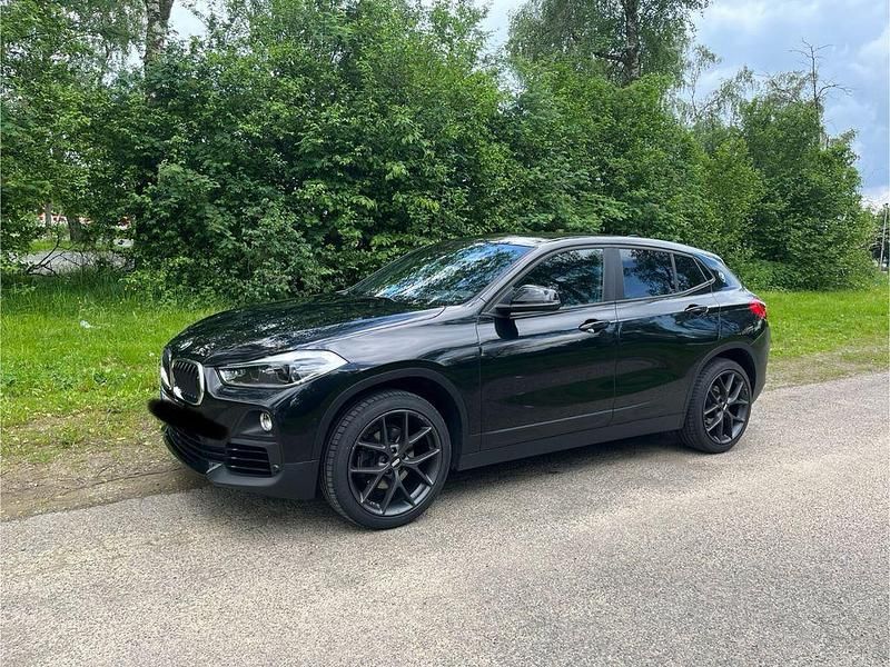 Schwarz Gebraucht 2019 BMW X2 SUV | 17.380 € (Fairer Preis) - Bild 1/4