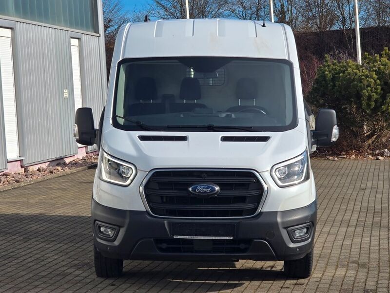 Gebraucht Ford Transit 170 PS (125 kW) 2021 Weiß Van / Kleinbus