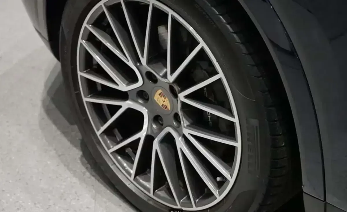 Gebraucht Porsche Cayenne 462 PS (339 kW) 2022 Blau SUV
