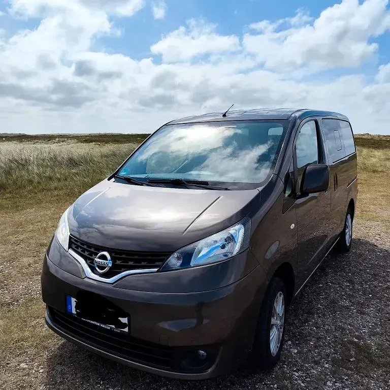 Gebraucht Nissan Evalia Tekna 110 PS (80 kW) 2017 Braun Van / Kleinbus
