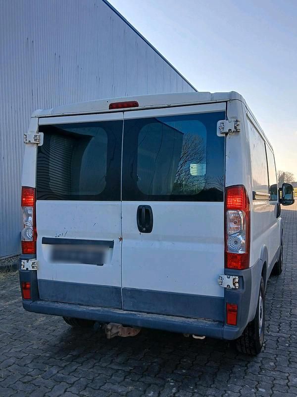 Gebraucht Fiat Ducato 130 PS (95 kW) 2012 Weiß Van