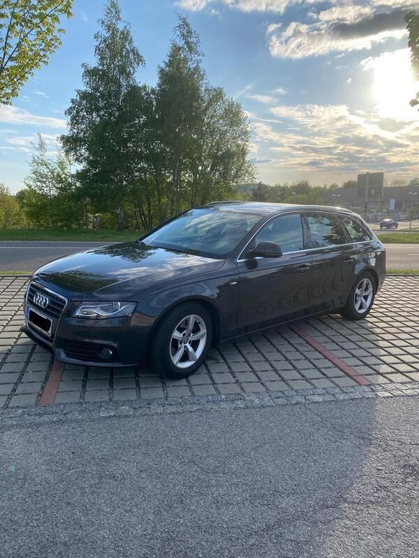 Grau Gebraucht 2012 Audi A4 S-Line Kombi | 6.200 € (Superpreis) - Bild 1/4