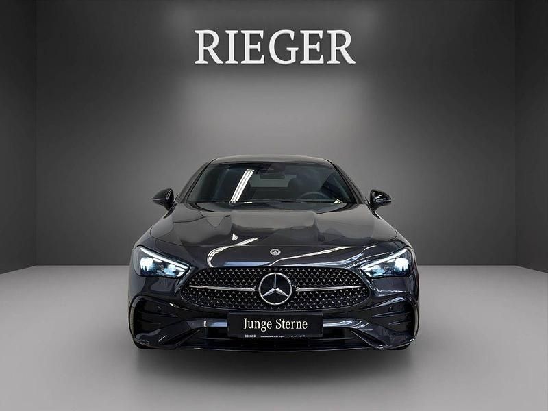 Gebraucht Mercedes CLE300 AMG 258 PS (189 kW) 2025 Grau Coupé