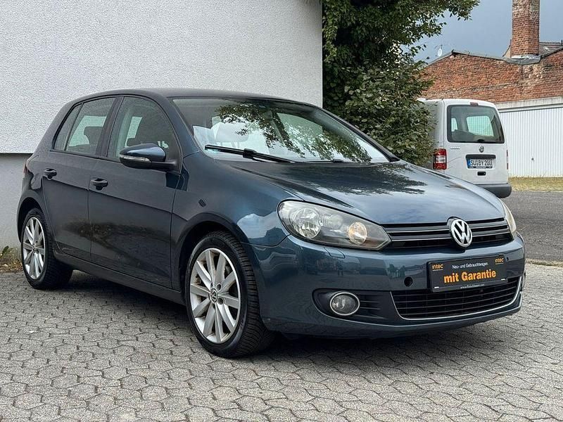 Blau Gebraucht 2009 VW Golf VI Highline Limousine | 5.999 € (Fairer Preis) - Bild 1/4