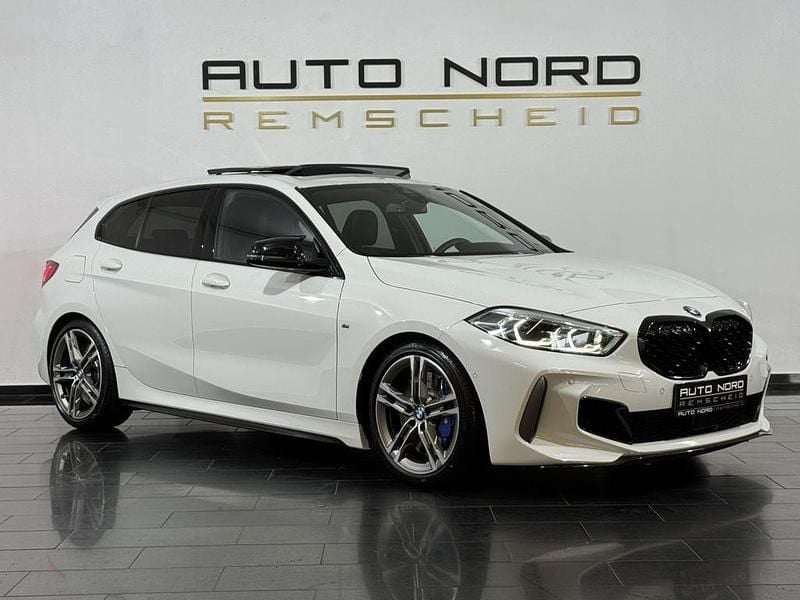 Używany BMW M135 Performance 306 KM (225 kW) 2022 Biały Hatchback