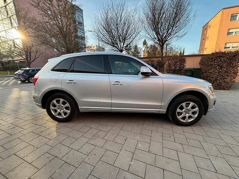 Gebraucht Audi Q5 170 PS (125 kW) 2010 Grau SUV