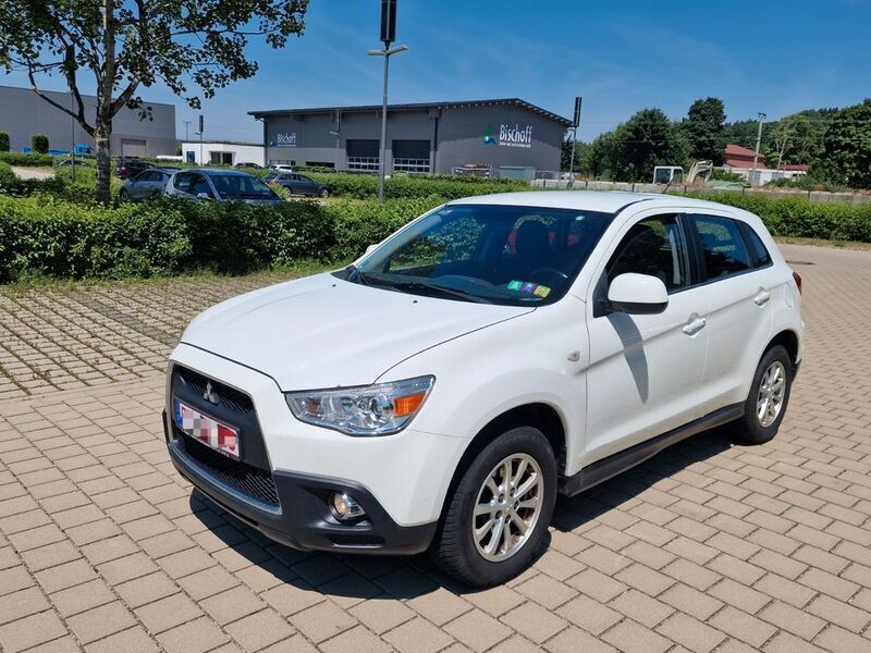 Weiß Gebraucht 2012 Mitsubishi ASX Invite SUV | 4.650 € (Fairer Preis) - Bild 1/4