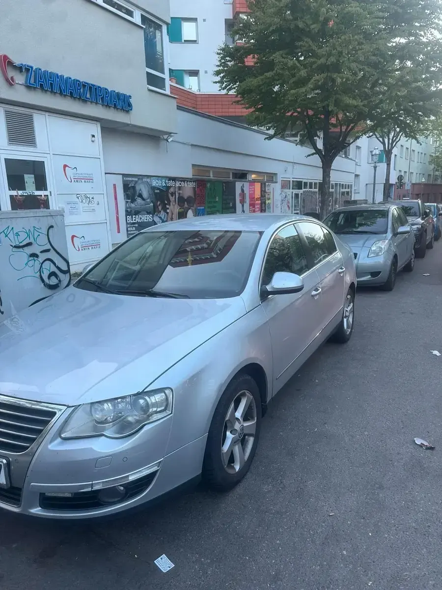 Używany VW Passat 140 KM (102 kW) 2008 Srebrny Sedan/Limuzyna