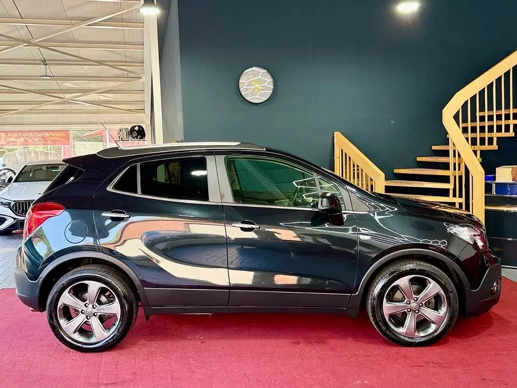 Gebraucht Opel Mokka Innovation 140 PS (102 kW) 2013 Schwarz SUV