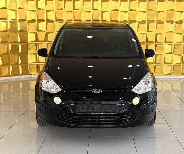 Używany Ford S-MAX Trend 140 KM (102 kW) 2012 Czarny Minivan