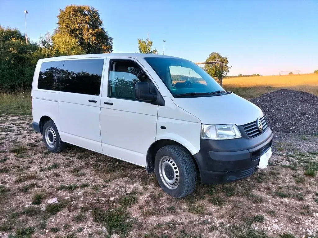 Gebraucht VW Caravelle 131 PS (96 kW) 2005 Weiß Van