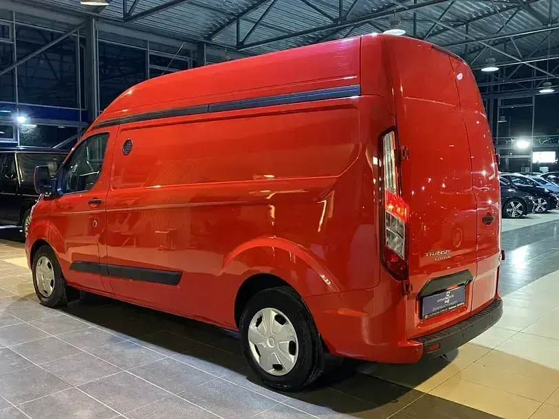 Gebraucht Ford Transit Custom 131 PS (96 kW) 2020 Rot Van / Kleinbus