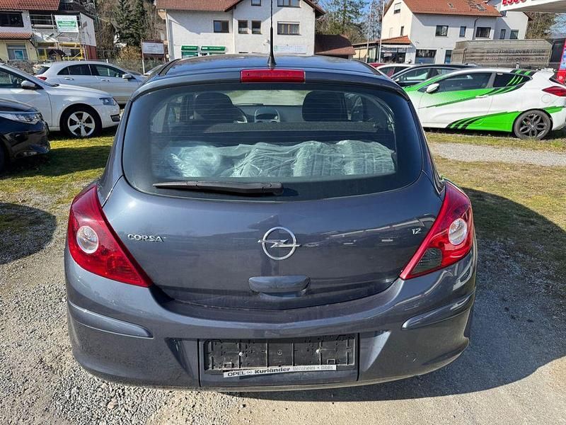 Gebraucht Opel Corsa Edition 80 PS (58 kW) 2007 Grau Kleinwagen