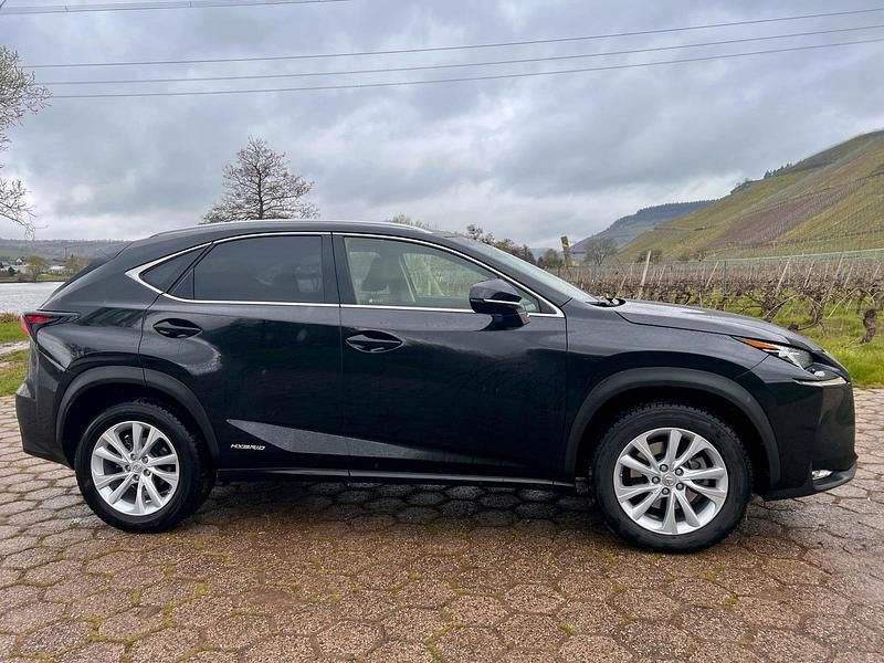 Gebraucht Lexus NX300h 2017 Schwarz SUV