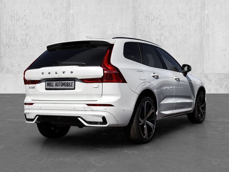 Gebraucht Volvo XC60 Ultimate 455 PS (334 kW) 2023 Crystal white / metallic (weiss) SUV