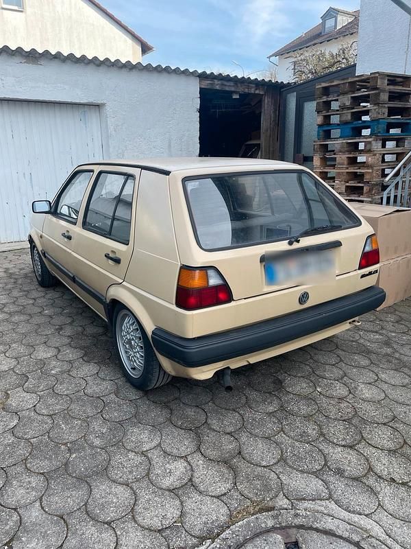 Gebraucht VW Golf II 54 PS (39 kW) 1989 Beige Kleinwagen