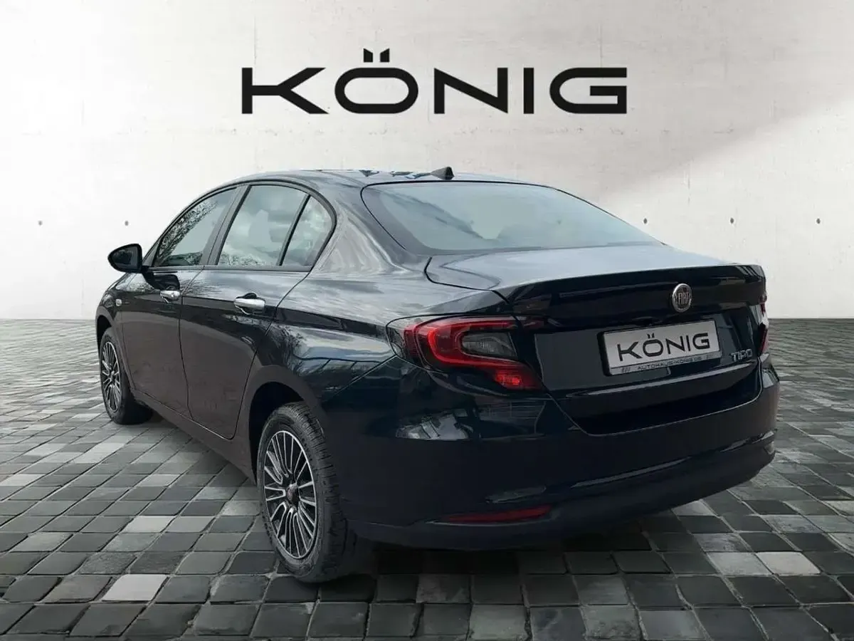 Gebraucht Fiat Tipo Urban 131 PS (96 kW) 2026 Schwarz Limousine