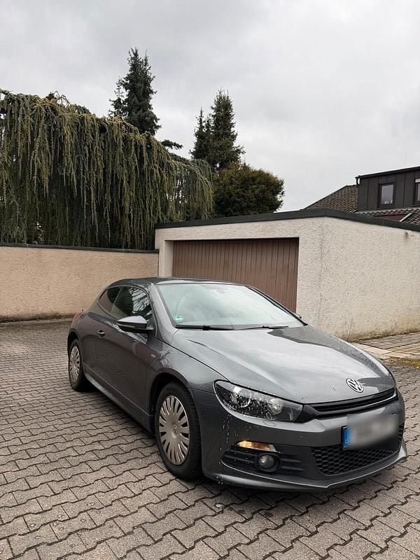 Gebraucht VW Scirocco Life 160 PS (117 kW) 2014 Grau Coupé