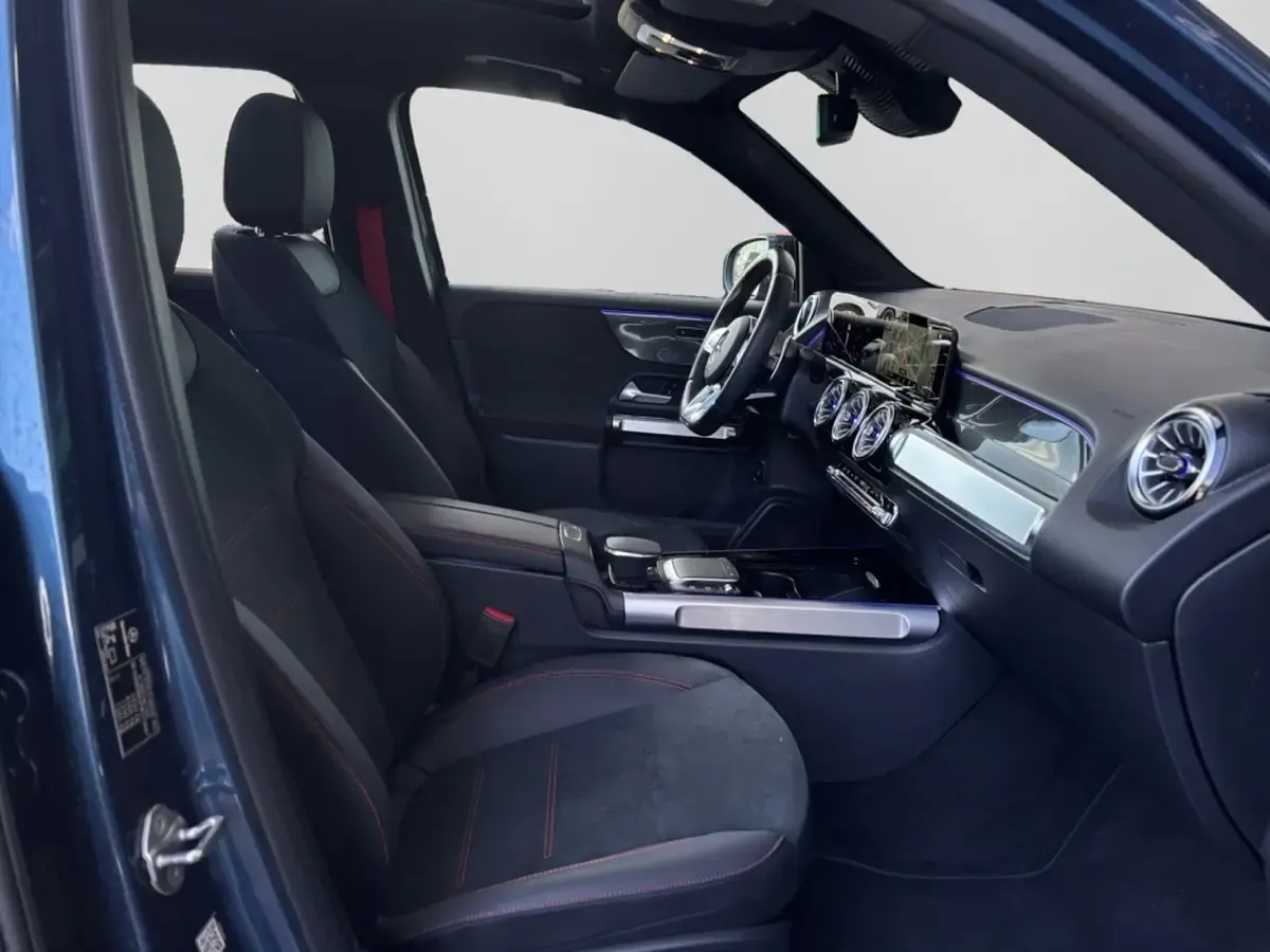 Gebraucht Mercedes GLB35 AMG 306 PS (225 kW) 2023 Blau SUV