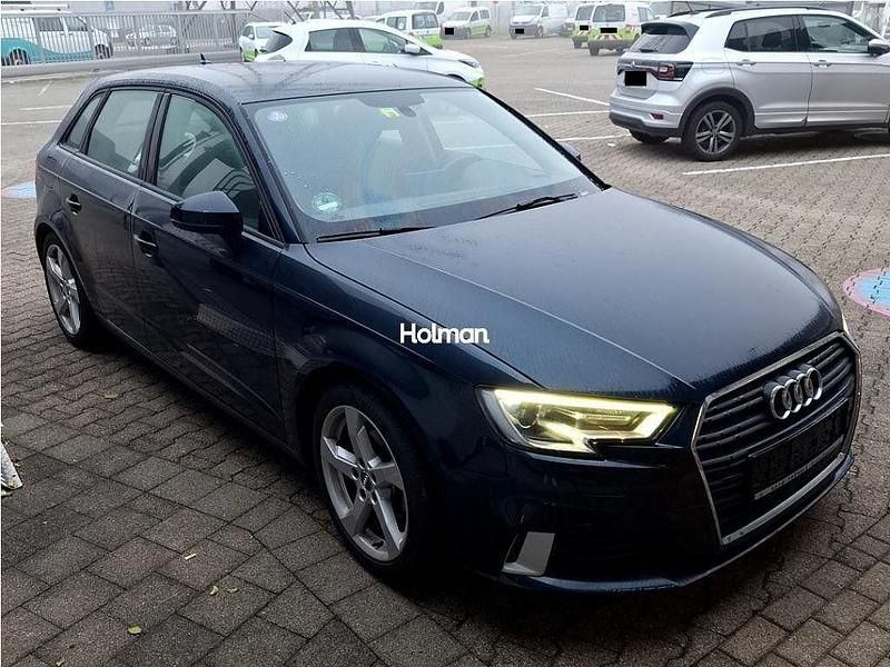 Gebraucht Audi A3 Sport 150 PS (110 kW) 2017 Blau Limousine