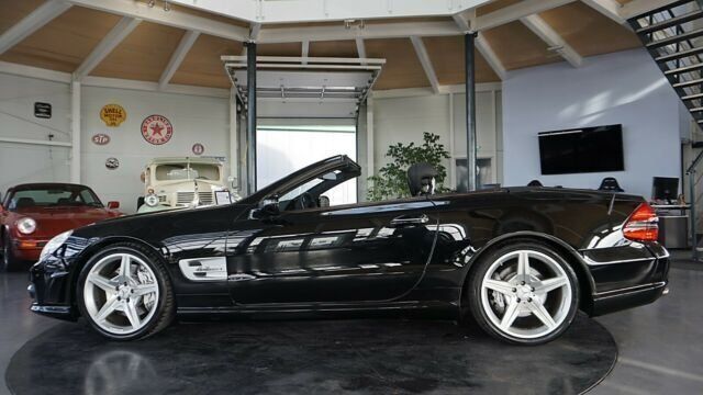 Gebraucht Mercedes SL63 AMG AMG 525 PS (386 kW) 2008 Schwarz metallic Cabrio