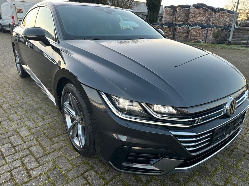 Grau Gebraucht 2019 VW Arteon R-line Limousine | 18.999 € (Guter Preis) - Bild 1/4