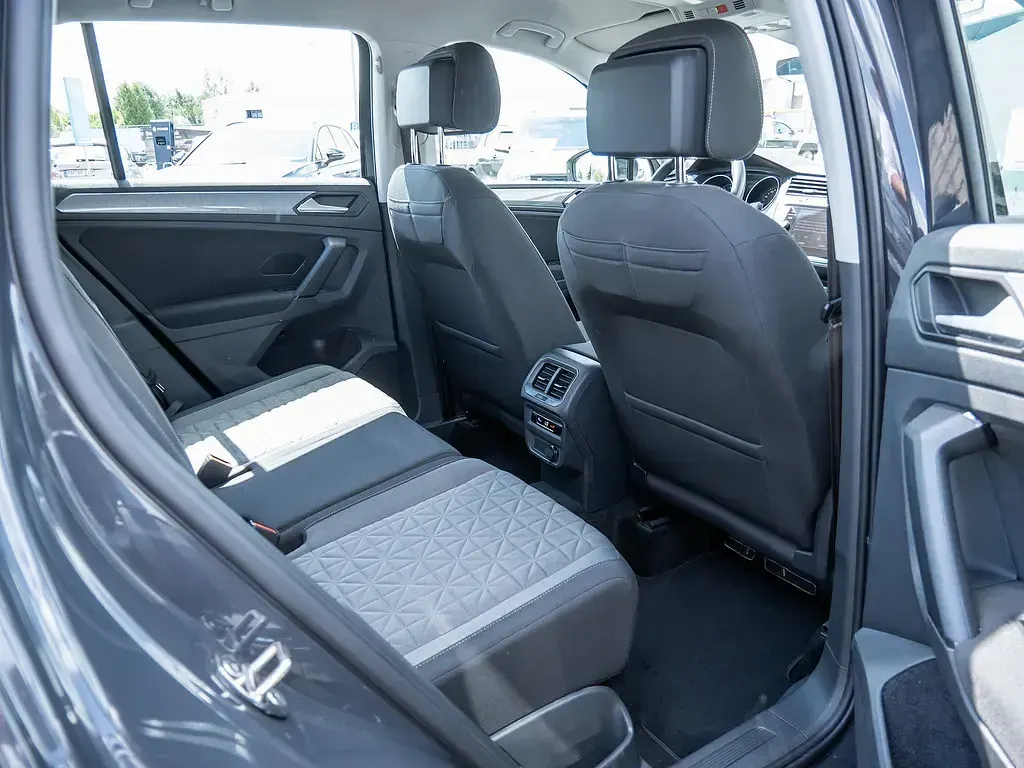 Gebraucht VW Tiguan Life 150 PS (110 kW) 2022 Grau SUV
