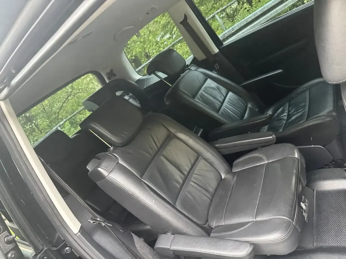 Gebraucht VW Sharan 170 PS (125 kW) 2012 Schwarz Van / Kleinbus