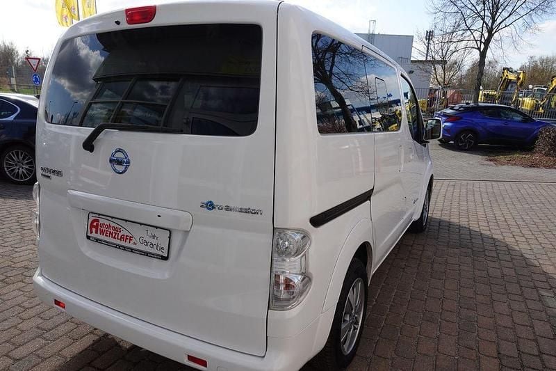 Gebraucht Nissan e-NV200 80 kW (109 PS) 2020 Weiß Van / Kleinbus